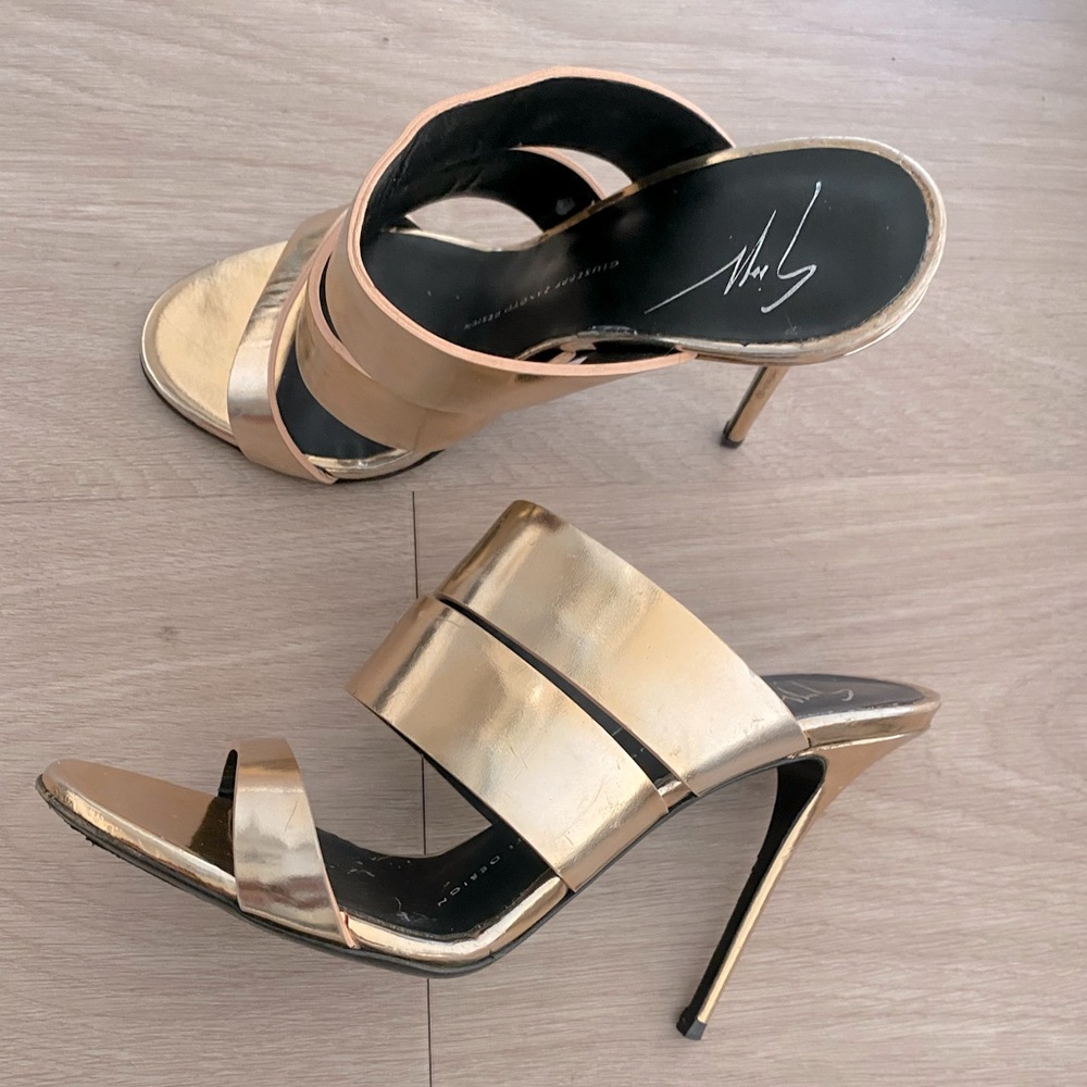 Gold Giuseppe Zanotti Mules/Heels